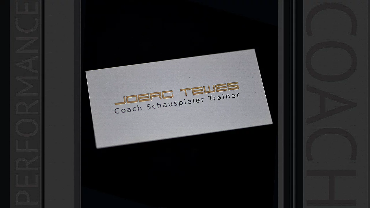 The training of Jörg Tewes helped a lot to improve my 3-minute presentation on a poster for the evaluation. The training helped in a very efficient way to optimize my performance.